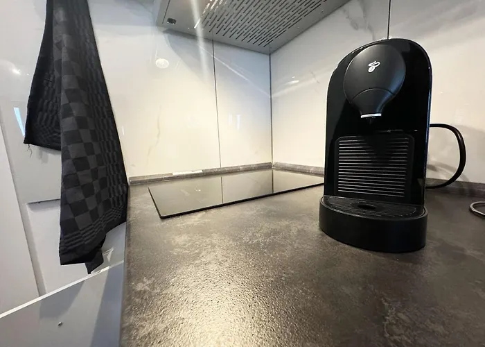 Spot Zimmer24frei In Daire Köln